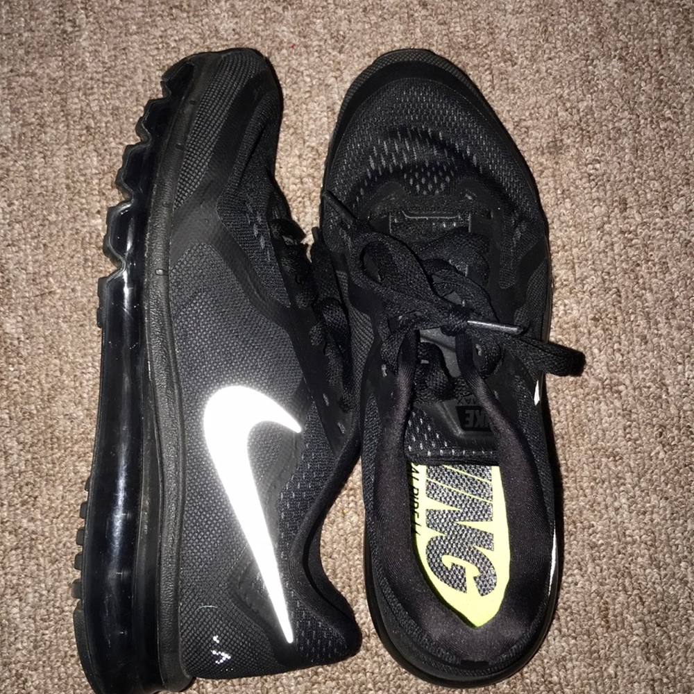 WOMEN NIKE AIRFORCE ALL BLACK